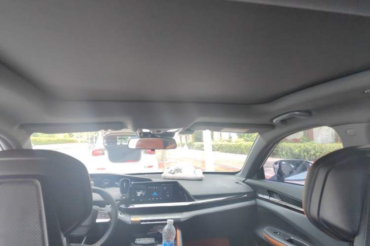 Used CHANGAN UNI-V 2022 1.5T Prestige Version Headliner