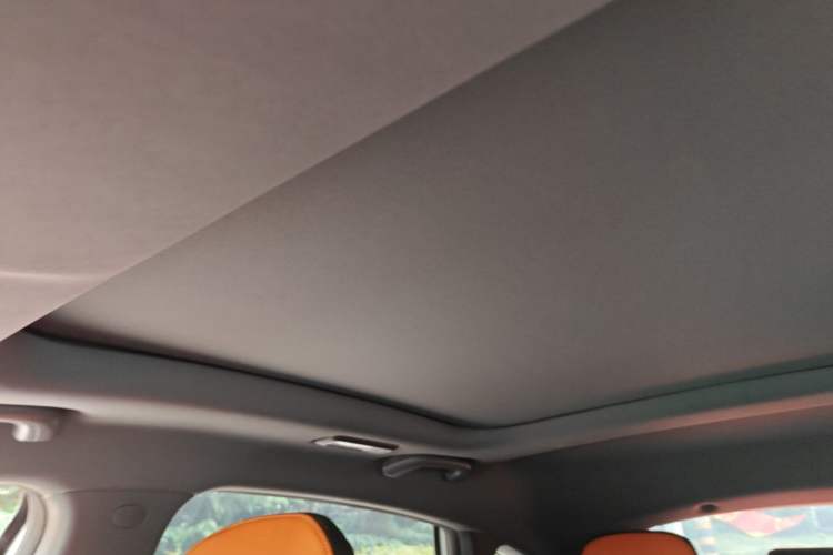 Used CHANGAN UNI-V 2022 1.5T Prestige Version Headliner