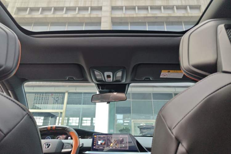 Used CHANGAN UNI-V 2022 1.5T Prestige Version Headliner
