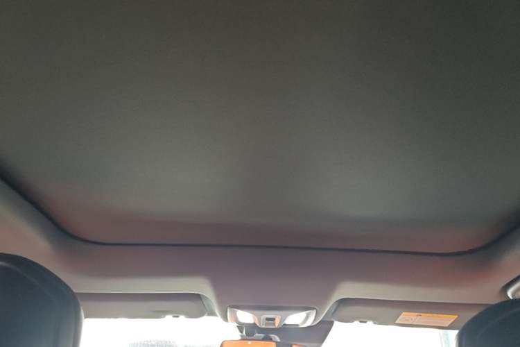Used CHANGAN UNI-V 2022 1.5T Smart Navigation Version Headliner