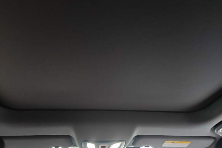Used CHANGAN UNI-V 2022 1.5T Prestige Version Headliner
