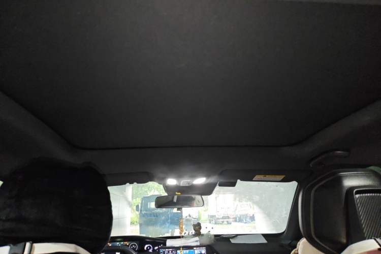 Used CHANGAN UNI-V 2022 1.5T Smart Navigation Version Headliner