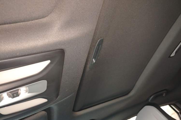Used CHANGAN UNI-V 2022 1.5T Excellence Model Headliner