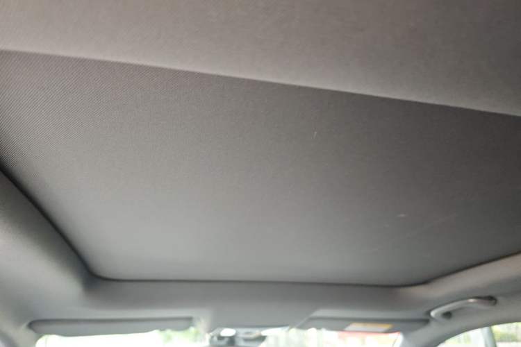Used CHANGAN UNI-V 2022 1.5T Prestige Version Headliner
