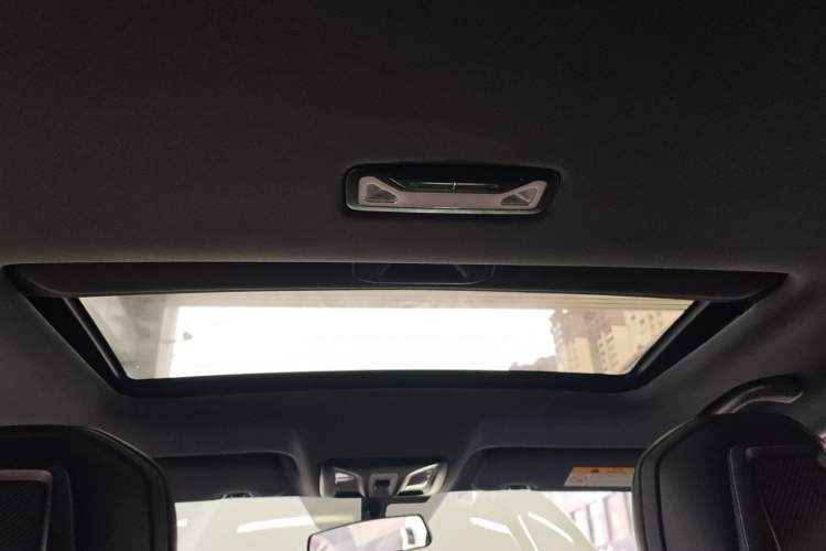 Used CHANGAN UNI-V 2022 1.5T Excellence Model Headliner