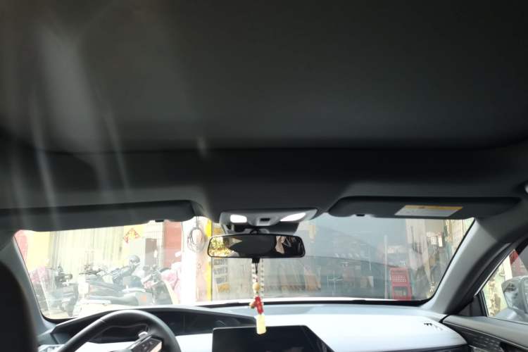 Used CHANGAN UNI-V 2022 1.5T Prestige Version Headliner