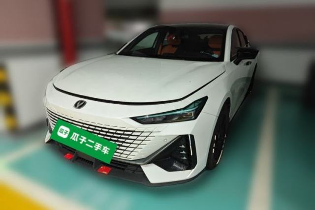 Used CHANGAN UNI-V 2022 1.5T Prestige Version