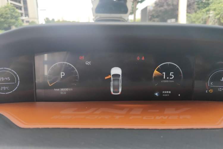 Used CHANGAN UNI-V 2022 1.5T Prestige Version Instrument Cluster