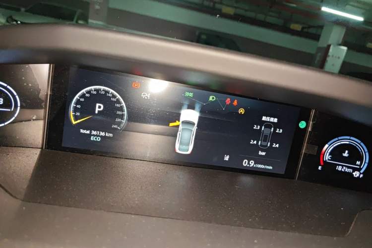 Used CHANGAN UNI-V 2022 1.5T Prestige Version Instrument Cluster
