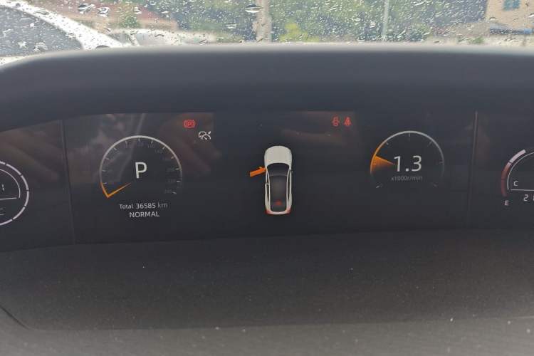 Used CHANGAN UNI-V 2022 1.5T Prestige Version Instrument Cluster
