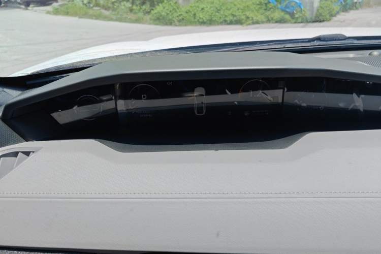 Used CHANGAN UNI-V 2022 1.5T Prestige Version Instrument Cluster