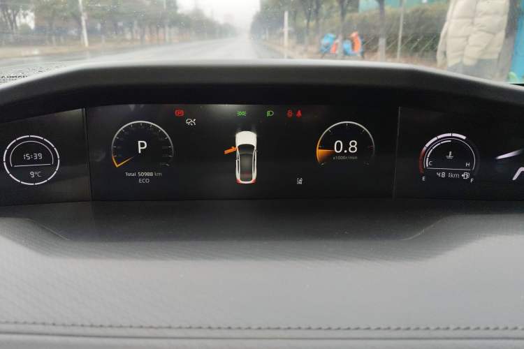 Used CHANGAN UNI-V 2022 1.5T Prestige Version Instrument Cluster