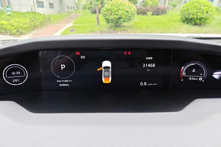 Used CHANGAN UNI-V 2022 1.5T Prestige Version Instrument Cluster