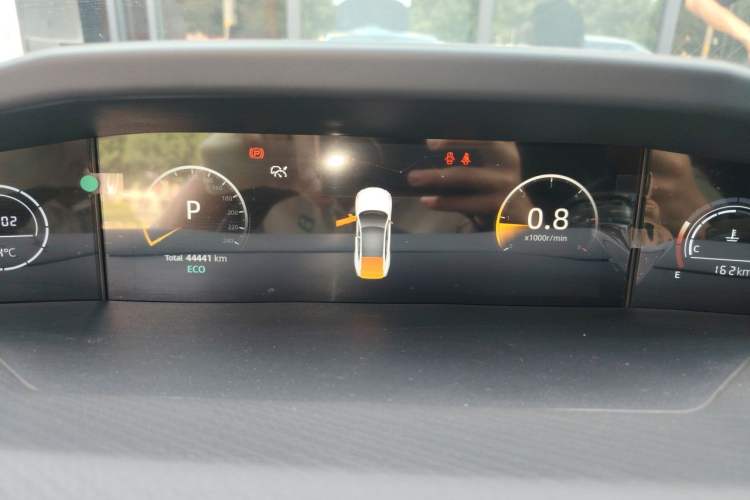 Used CHANGAN UNI-V 2022 1.5T Prestige Version Instrument Cluster