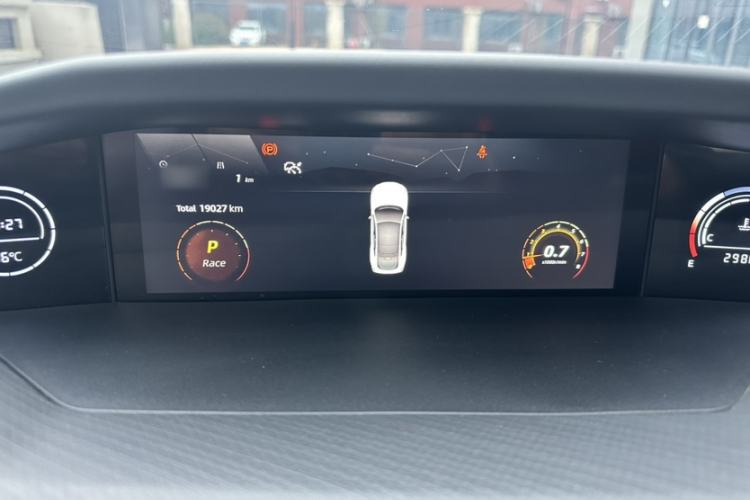 Used CHANGAN UNI-V 2022 1.5T Prestige Version Interior 12