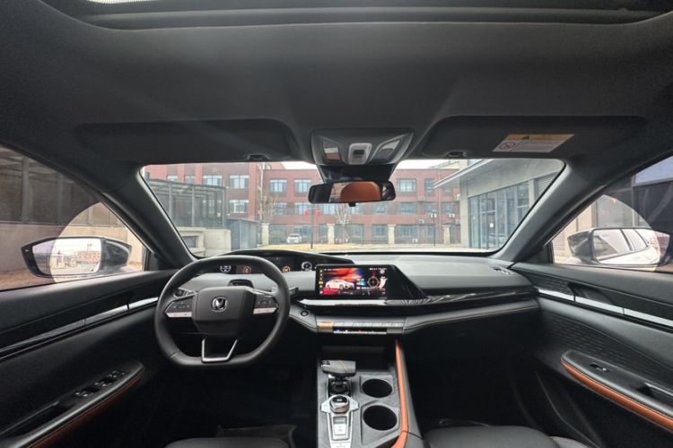 Used CHANGAN UNI-V 2022 1.5T Prestige Version Interior 2