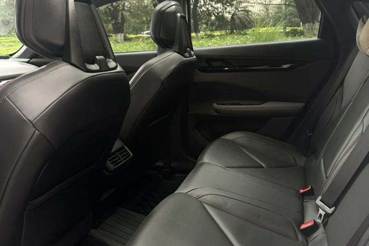 Used CHANGAN UNI-V 2022 1.5T Prestige Version Interior 2