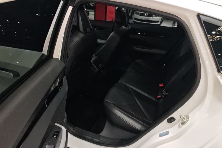 Used CHANGAN UNI-V 2022 1.5T Prestige Version Interior 5