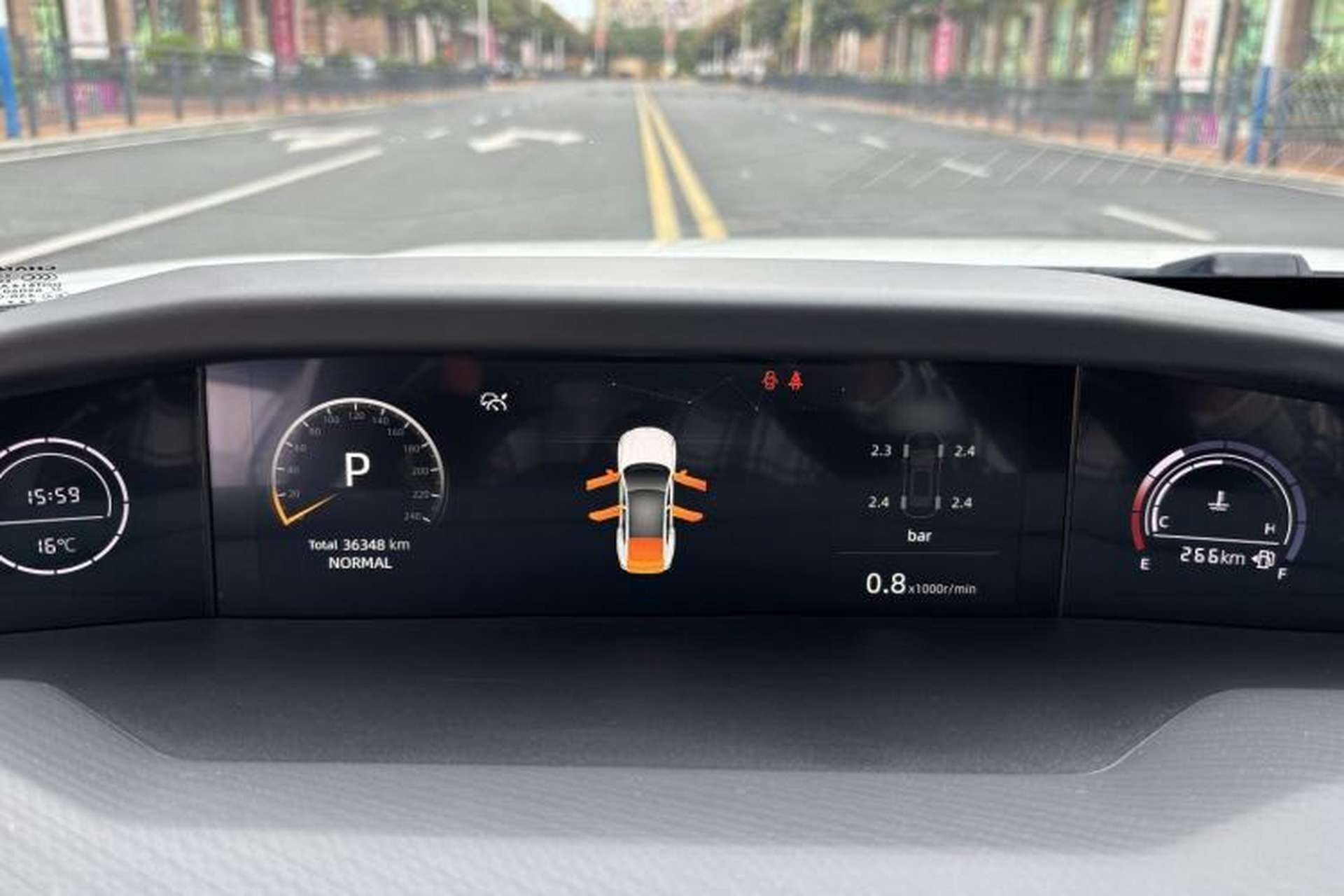 Used CHANGAN UNI-V 2022 1.5T Sport Edition Interior 9