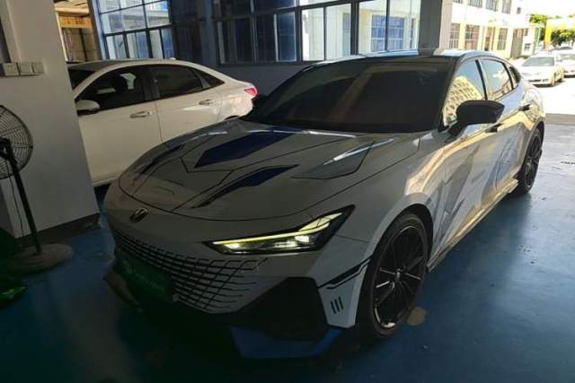 Used CHANGAN UNI-V 2022 1.5T Sport Edition