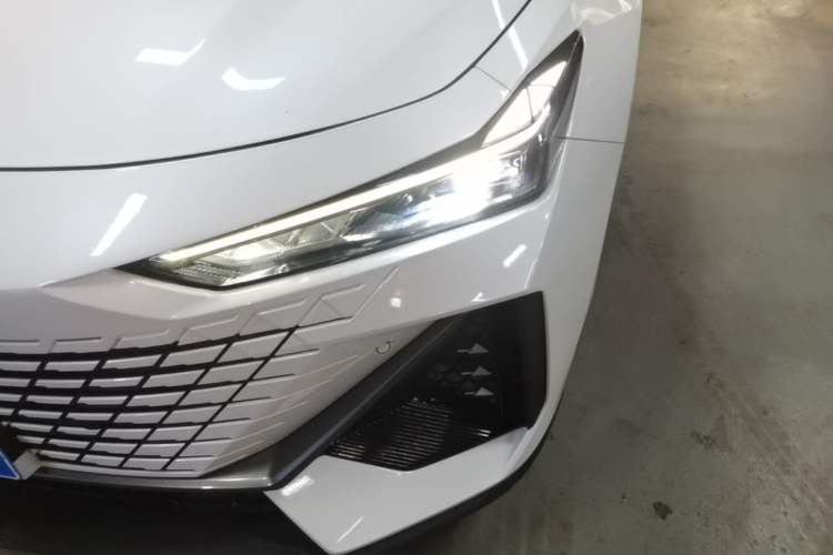 Used CHANGAN UNI-V 2022 1.5T Prestige Version Left Front Headlight