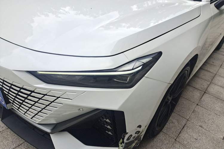 Used CHANGAN UNI-V 2022 1.5T Prestige Version Left Front Headlight
