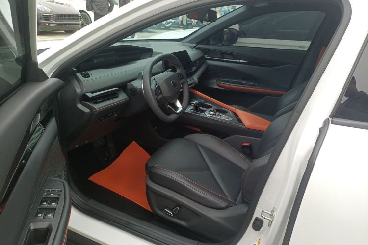 Used CHANGAN UNI-V 2022 1.5T Prestige Version Left Front Seat