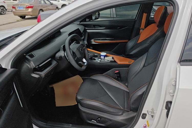 Used CHANGAN UNI-V 2022 1.5T Prestige Version Left Front Seat