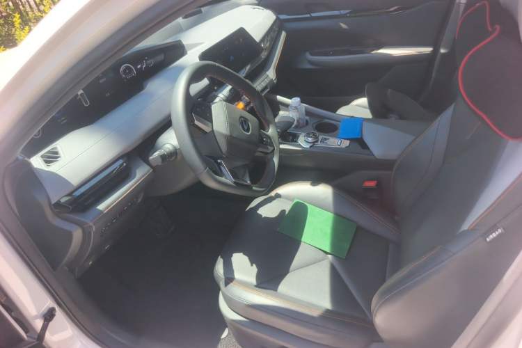Used CHANGAN UNI-V 2022 1.5T Prestige Version Left Front Seat