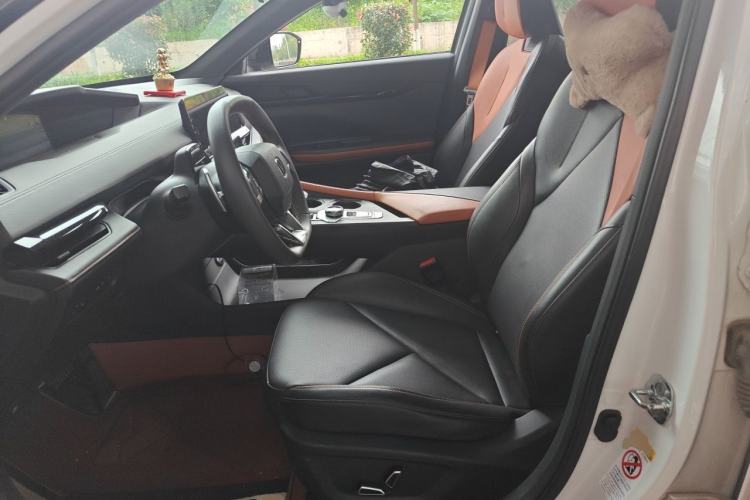 Used CHANGAN UNI-V 2022 1.5T Prestige Version Left Front Seat