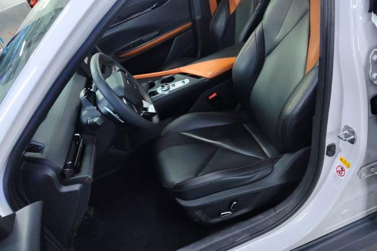 Used CHANGAN UNI-V 2022 1.5T Prestige Version Left Front Seat