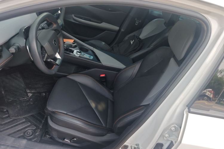 Used CHANGAN UNI-V 2022 1.5T Smart Navigation Version Left Front Seat