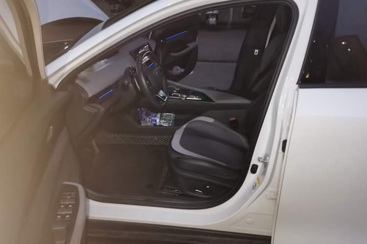 Used CHANGAN UNI-V 2022 1.5T Prestige Version Left Front Seat