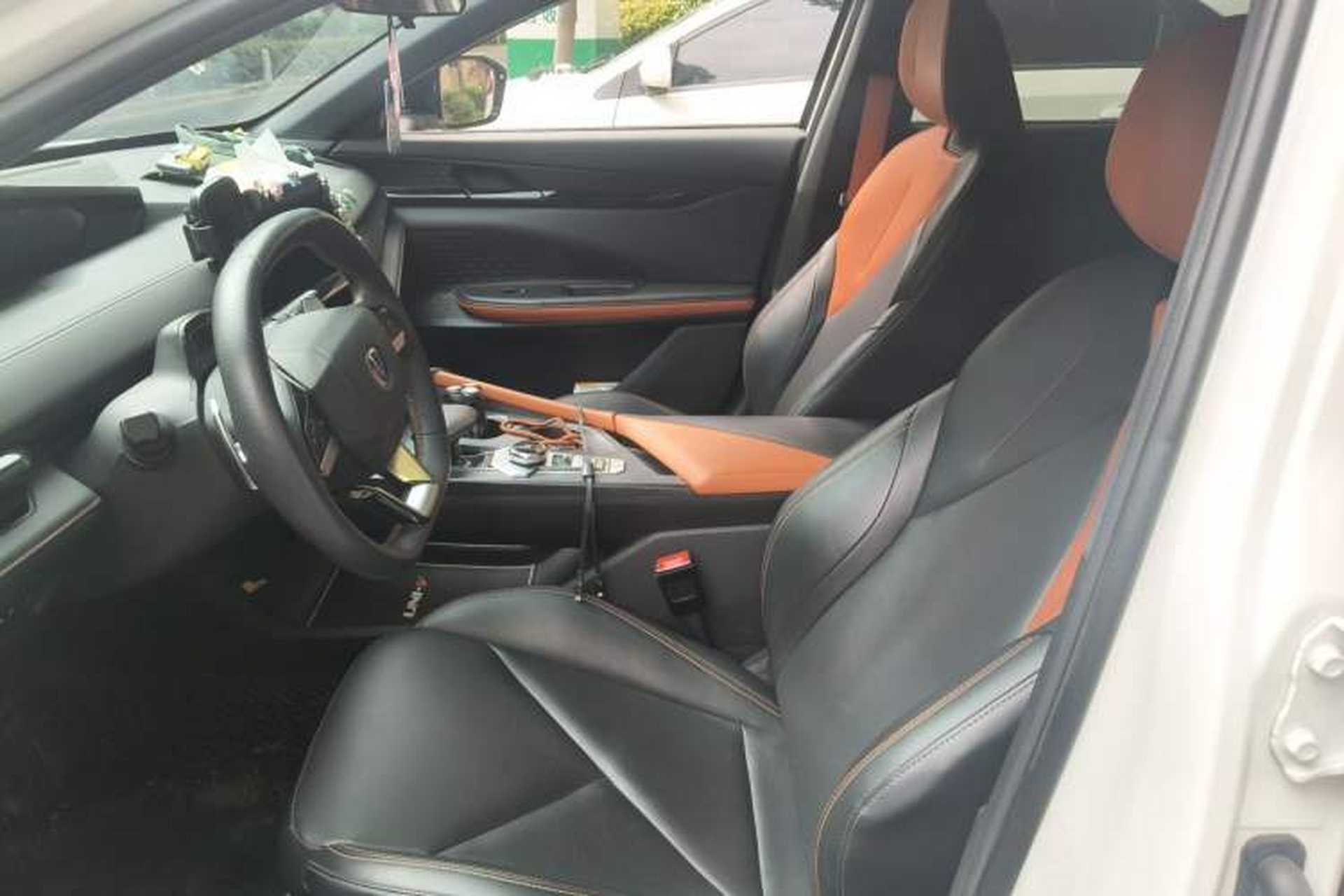 Used CHANGAN UNI-V 2022 1.5T Prestige Version Left Front Seat