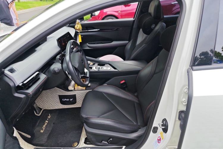 Used CHANGAN UNI-V 2022 1.5T Prestige Version Left Front Seat