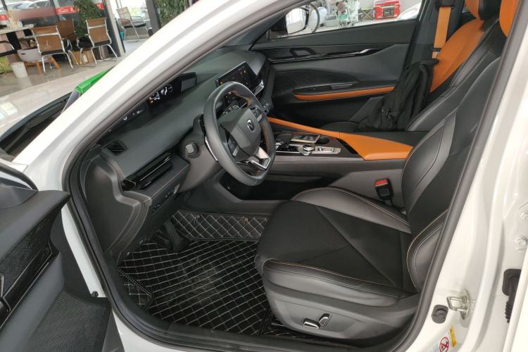 Used CHANGAN UNI-V 2022 1.5T Prestige Version Left Front Seat