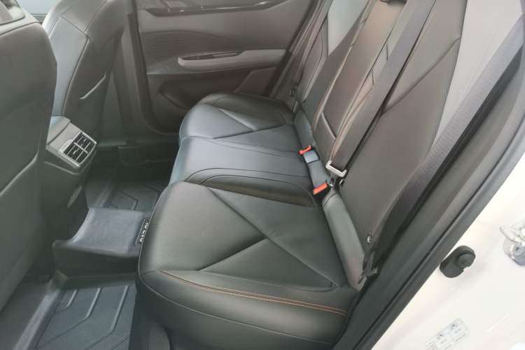 Used CHANGAN UNI-V 2022 1.5T Prestige Version Left Rear Seat