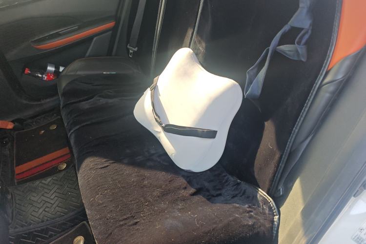 Used CHANGAN UNI-V 2022 1.5T Prestige Version Left Rear Seat