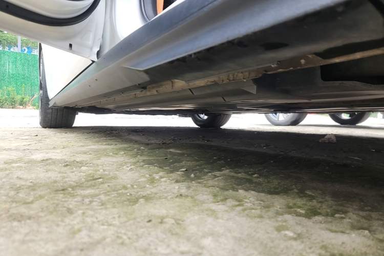 Used CHANGAN UNI-V 2022 1.5T Prestige Version Left Side Sill