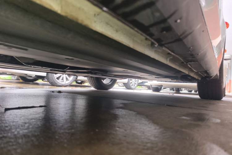 Used CHANGAN UNI-V 2022 1.5T Prestige Version Left Side Sill