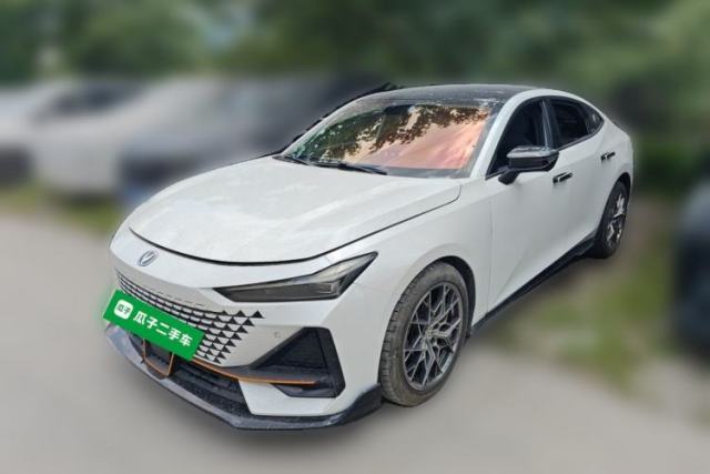 Used CHANGAN UNI-V 2022 1.5T Prestige Version