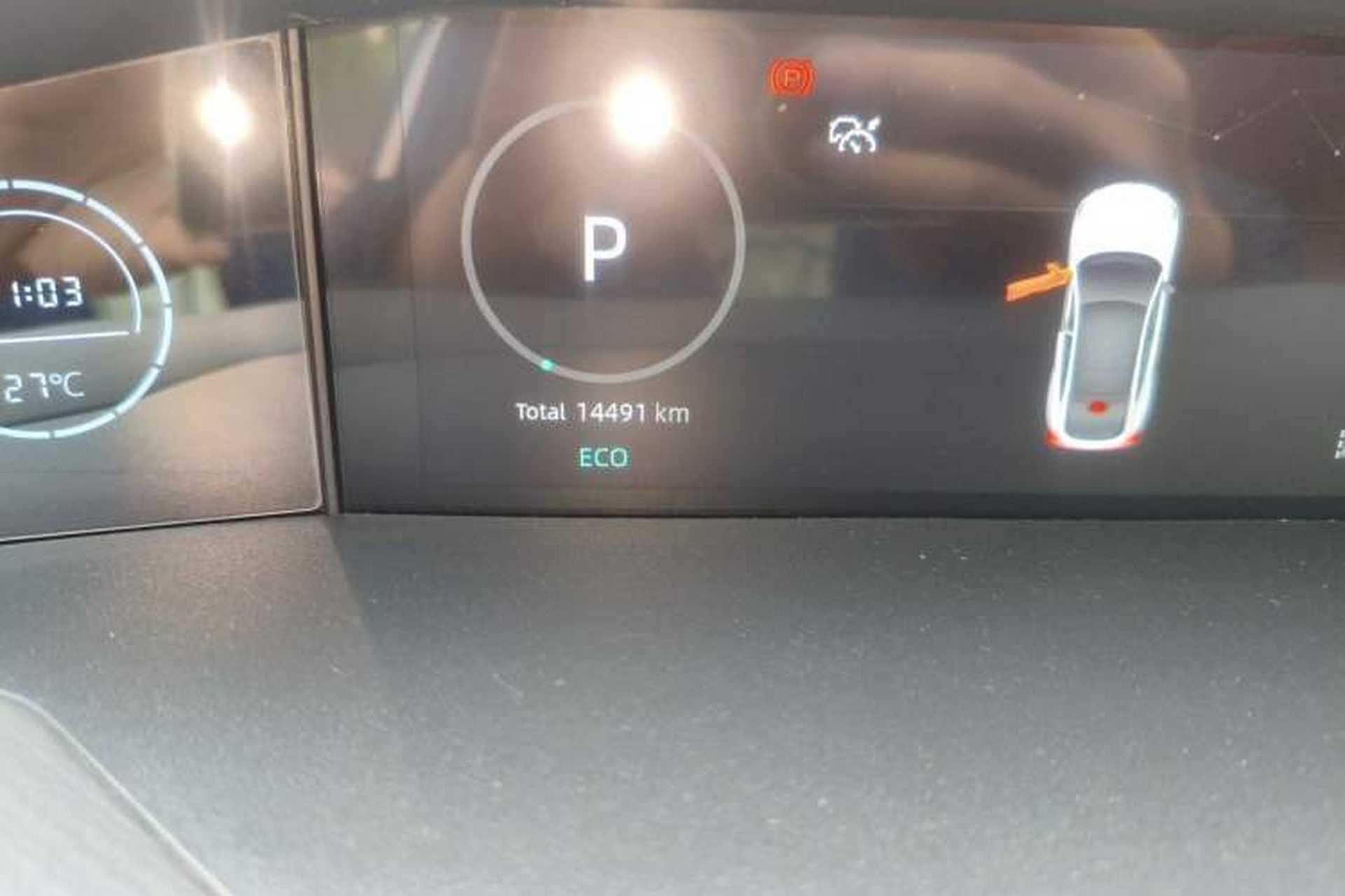 Used CHANGAN UNI-V 2022 1.5T Prestige Version Odometer Close Up