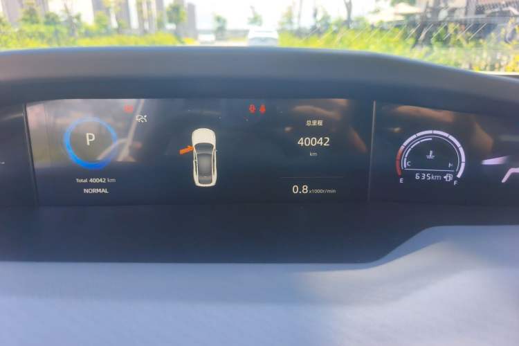 Used CHANGAN UNI-V 2022 1.5T Prestige Version Odometer Close Up