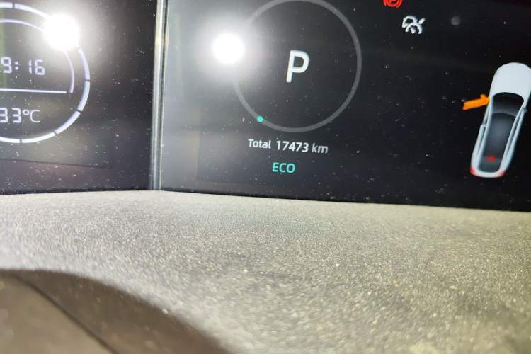 Used CHANGAN UNI-V 2022 1.5T Prestige Version Odometer Close Up