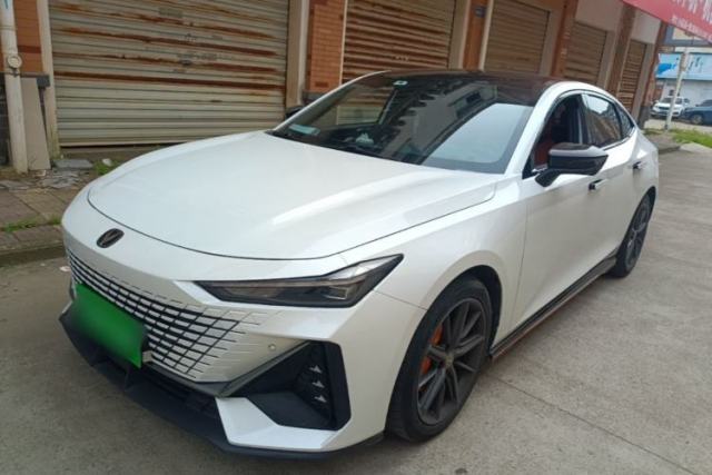 Used CHANGAN UNI-V 2022 1.5T Prestige Version