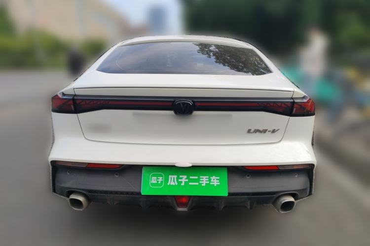 Used CHANGAN UNI-V 2022 1.5T Prestige Version Rear