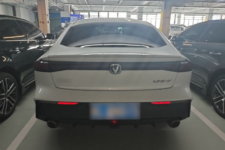 Used CHANGAN UNI-V 2022 1.5T Prestige Version Rear