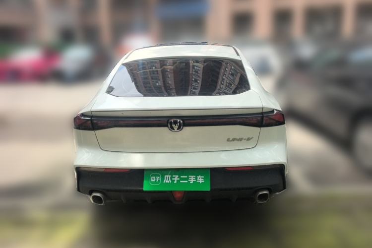 Used CHANGAN UNI-V 2022 1.5T Prestige Version Rear
