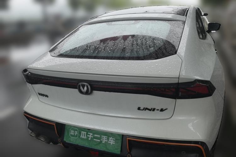 Used CHANGAN UNI-V 2022 1.5T Sport Edition Rear