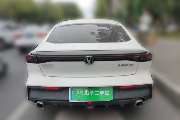 Used CHANGAN UNI-V 2022 1.5T Prestige Version Rear